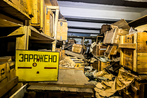 Riga: Abandoned Building Exploration Tour with Transfer