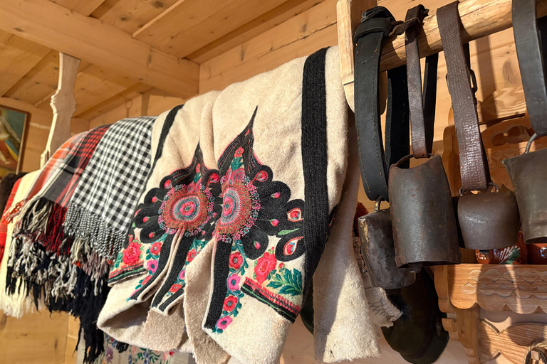 Zakopane and Thermal Bath End-to-End Travel Service Zakopane & Chochołowskie Bath - Small Group
