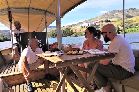 Porto: privétour door de Dourovallei met portproeverij en lunch