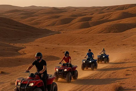Marrakech: Cena-espectáculo en el desierto de Agafay con quad y camello