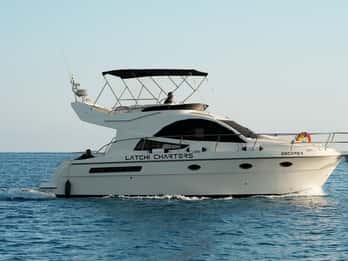 Rodman 38 Flybridge - Blue Lagoon Charters