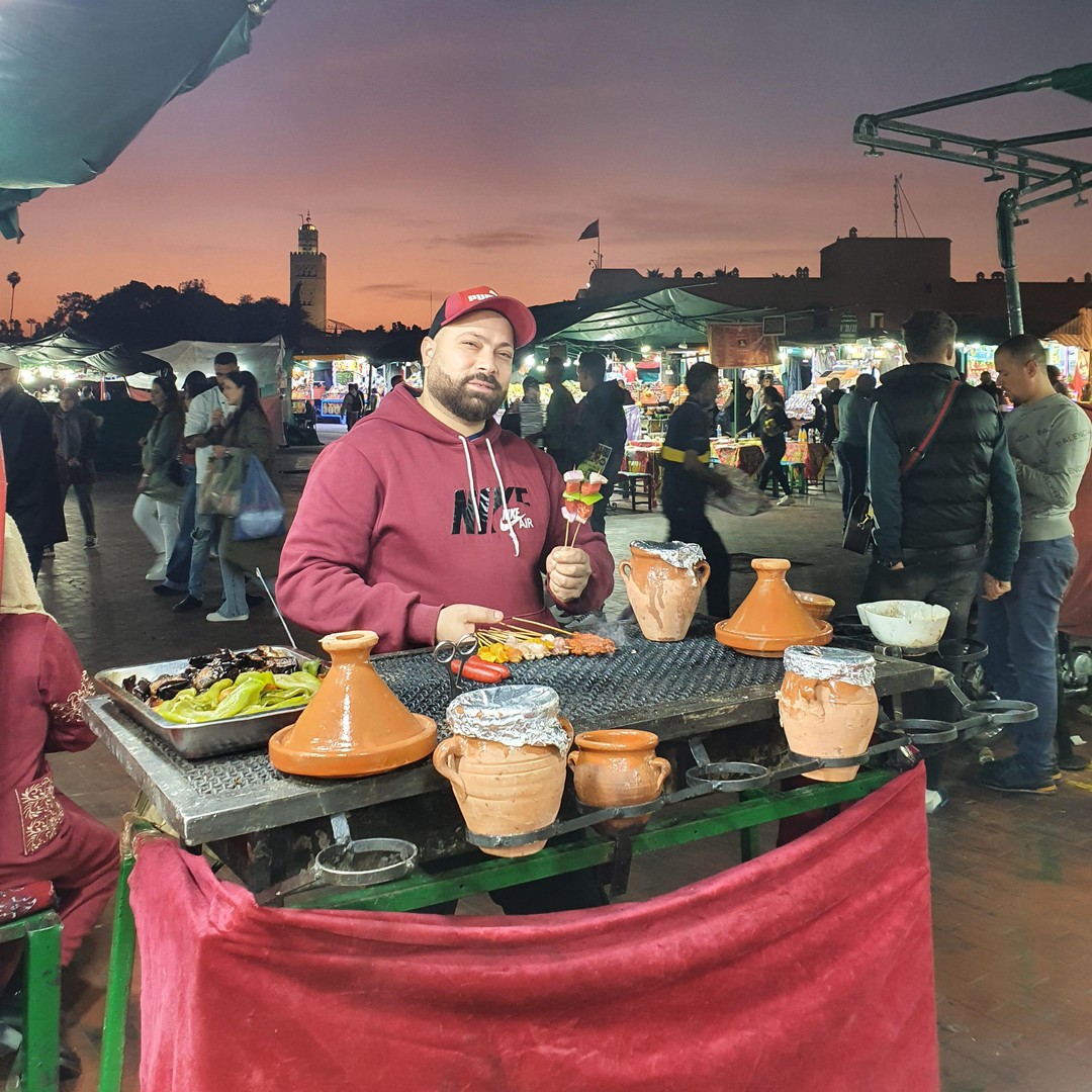 Visite de dégustation de la Médina : Découvrez la cuisine de rue et la culture locale !