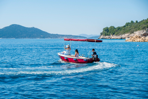 Dubrovnik: Retro Boat Rental with Snorkeling Gear 8 hour rent with pick up and drop off included