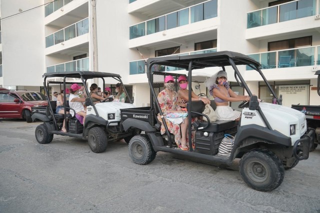 Visit San Andres 5-Seat Golf Cart Rental in San Andrés