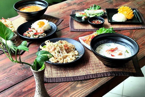 Pattaya: Thai Cooking Class with Botanical Garden Tour