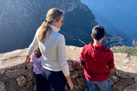 Valldemossa: Town and the most beautiful viewpoints