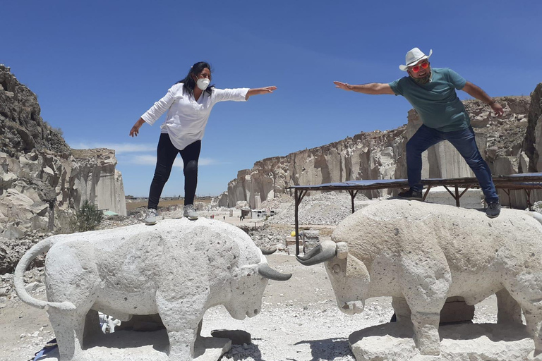 TOUR DEL PERCORSO DEL SILLAR AD AREQUIPATOUR DELLA VIA DEL SILLAR AD AREQUIPA