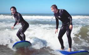 Beginners friendly surf in uncrowded spots