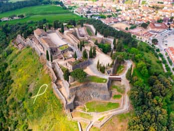 Tour Girona, Castell d'Hostalric & Roca Village