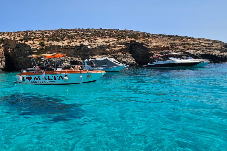 Location de bateaux pour le lagon bleu et l&#039;île de Comino