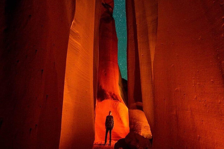 Page: Stargazing Night Tour of Antelope Valley Canyon