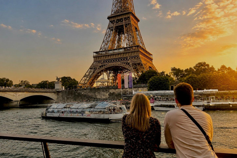 Paris: Illuminated Seine Night Cruise from the Eiffel Tower Paris: Illuminated Seine River Night Cruise & Free Postcard