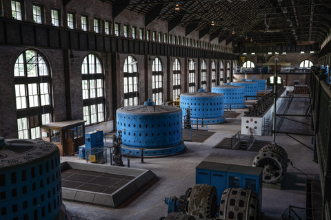 Niagara: Power Station and Tunnel Under the Falls Tour