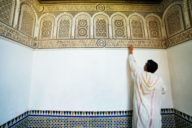 Marrakech: Ben Youssef Medersa, Le Jardin Secret & Souk Tour Private Tour in English - Meeting at Your Riad in the Medina