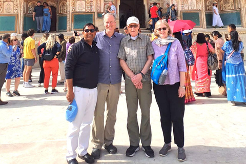 6-Day Golden Triangle Tour with Pushkar & Udaipur 6-Day Private Tour with 5*Hotels