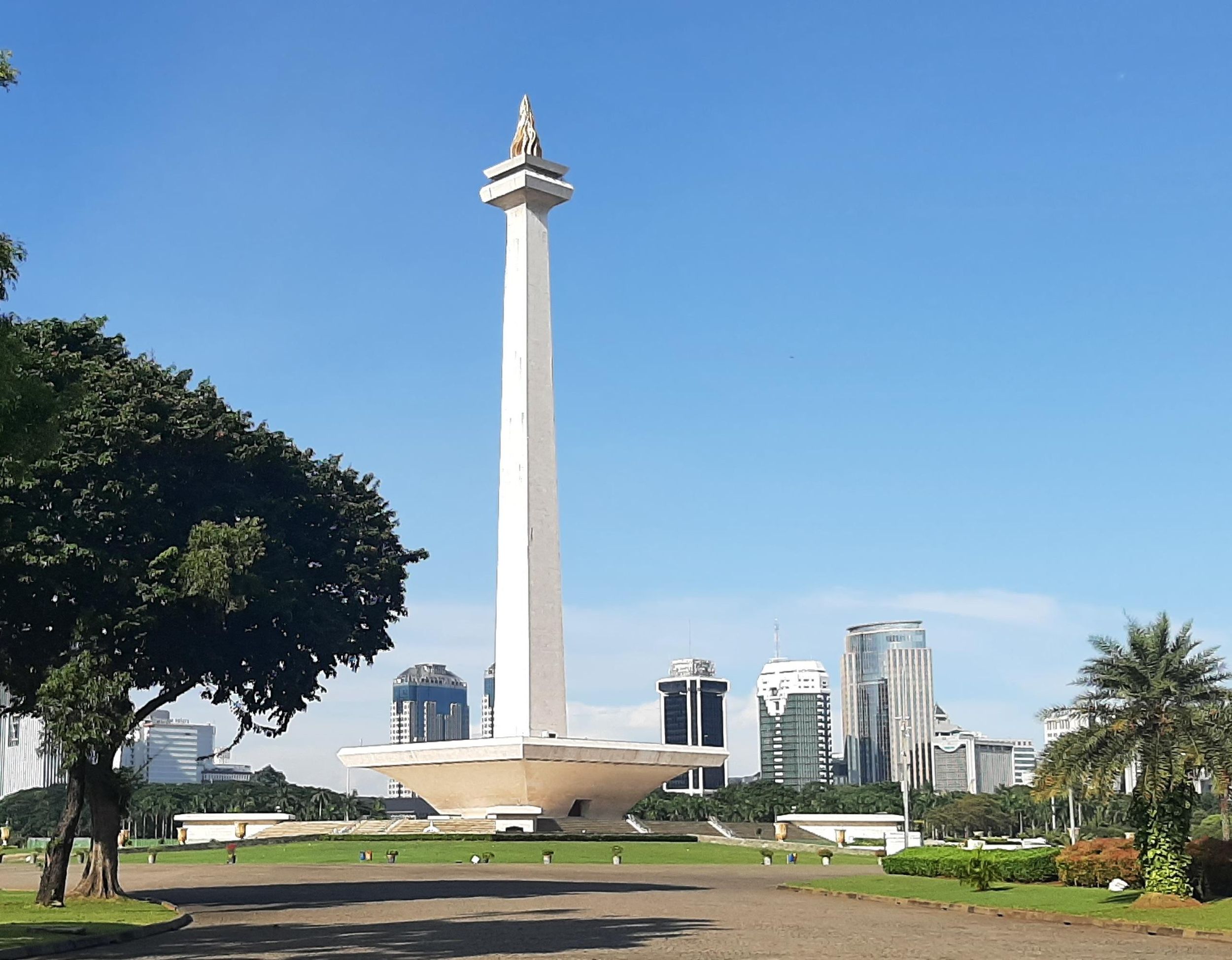 Jakarta: Privater Autocharter mit professionellem Fahrer