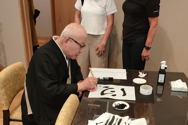 Kanazawa, Noto: Old Temple Half Day Tour with a Monk