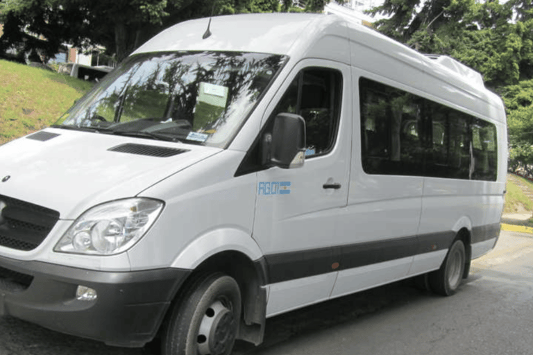 BARILOCHE: PRIVATE TRANSFER FROM THE AIRPORT TO THE CITY CENTER