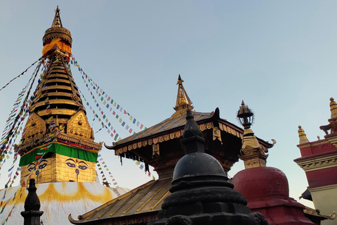 كاتماندو: جولة في الحديقة الخضراء والشلالات