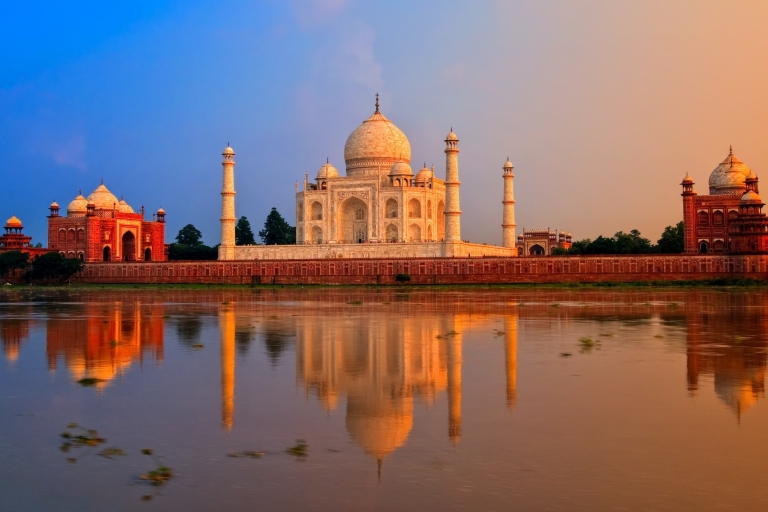 Visite du Taj Mahal en train Gatiman depuis Delhi (formule tout compris)Train de 2ème classe avec voiture privée et guide