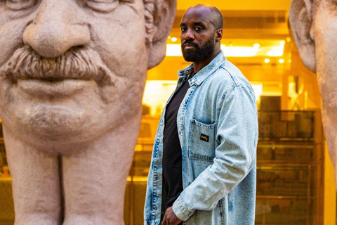 Private Daytime Photoshoot Experience in Osaka (Dotombori) Private Daytime Photoshoot Experience in Osaka (4 hrs)