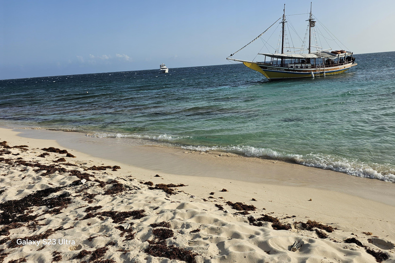 Montego Bay Pirate Ship Cruise Port Royal & Lime Cay