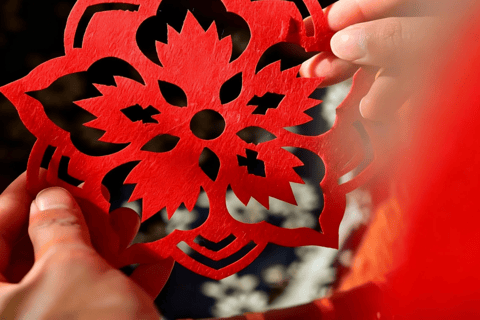 Guangzhou: Create Your Own Chinese Paper Cutting