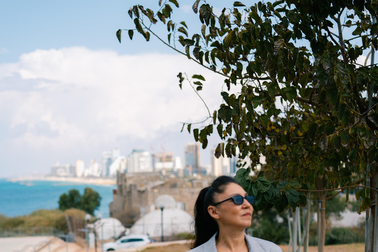 Tel Aviv: Jaffa, Neve Tzedek & Carmel Market with Tasting