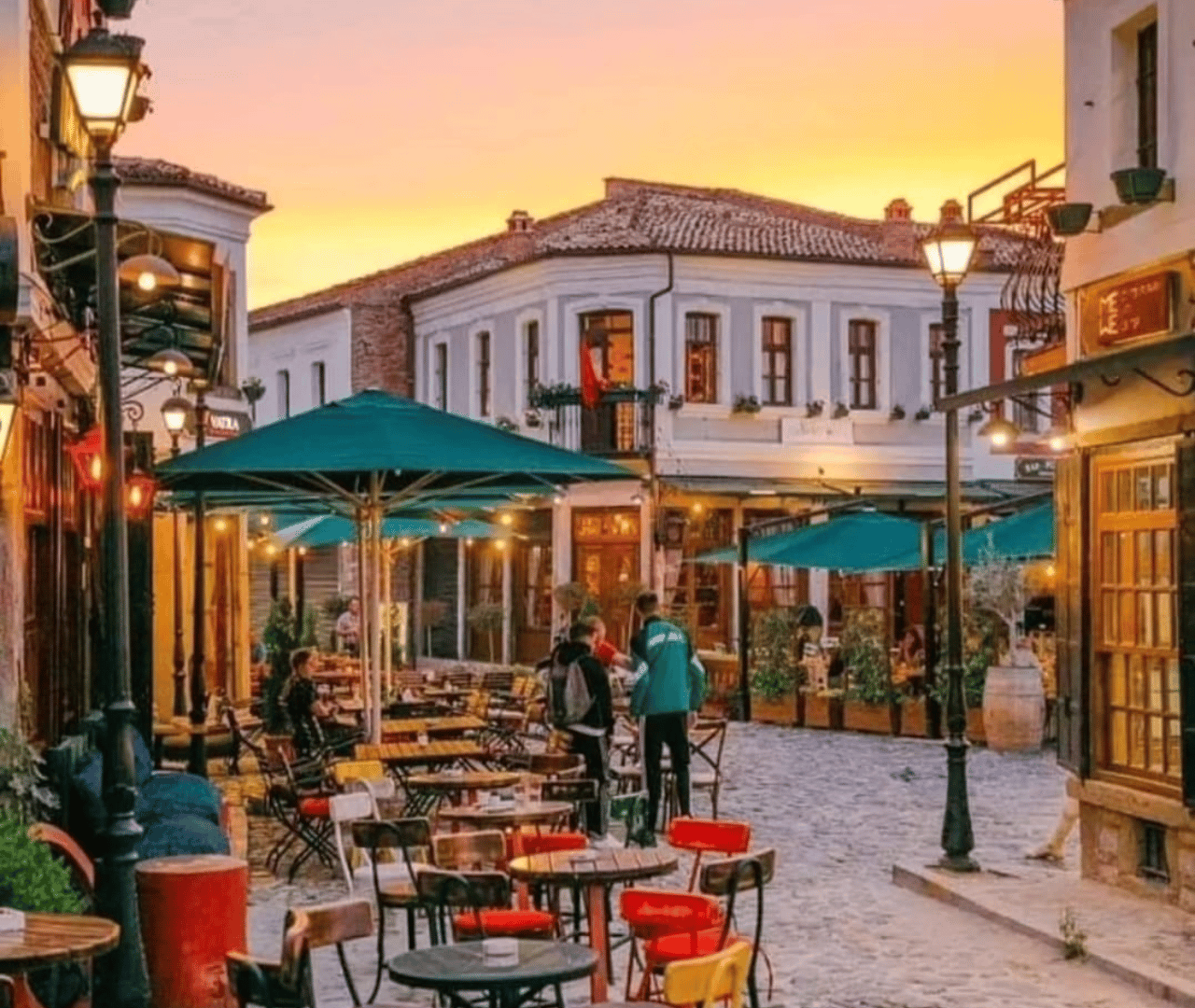 KORCA - ALBANIEN - 17. AUGUST 2025 BIERFEST UND KULTURTOUR