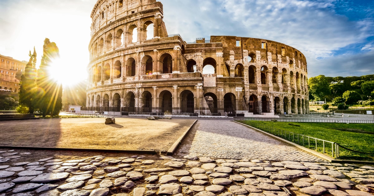 Na 7 Wzgórzach Piętrzy Sie Rzym Rzym: Koloseum, Forum Romanum, Palatyn z multimedialnym materiałem
