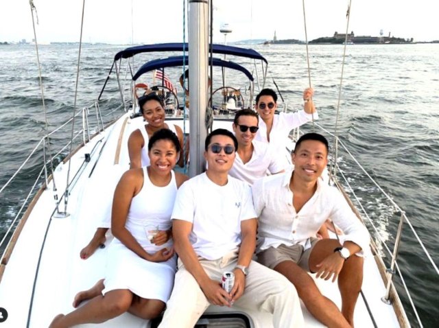 Manhattan: Private Luxury Sailing Tour zur Freiheitsstatue