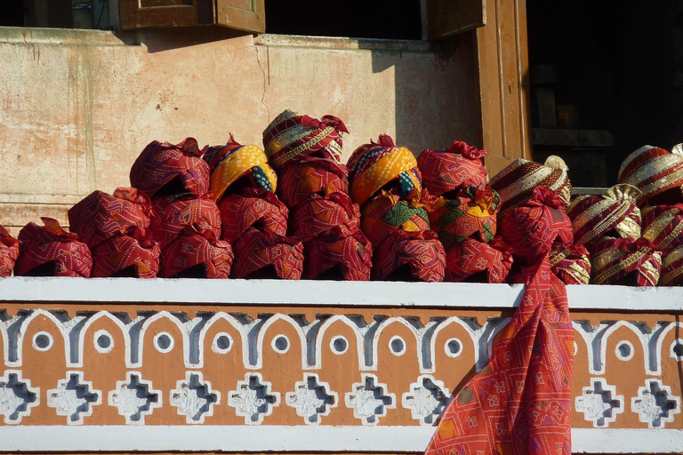 From Delhi: 2-Day Jaipur Tour with Palaces, Forts & Culture Tour with 4-Star Hotels