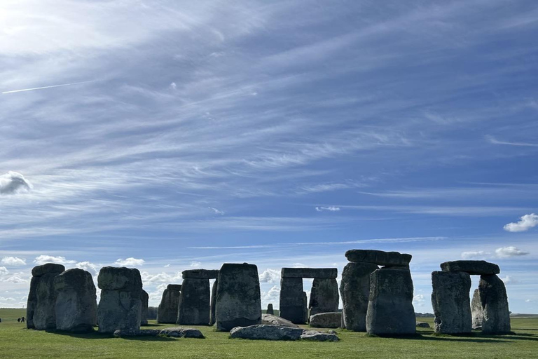 London: Stonehenge & Bath Private Tour with Driver