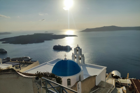 Santorini: Tour panoramico privato con guida localeTour privato di 3 ore