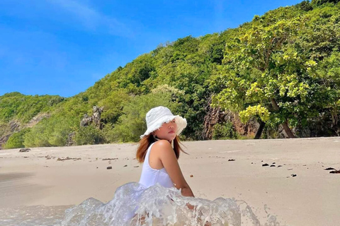 Coron: Overnight Island Adventure with Meals and Transfers