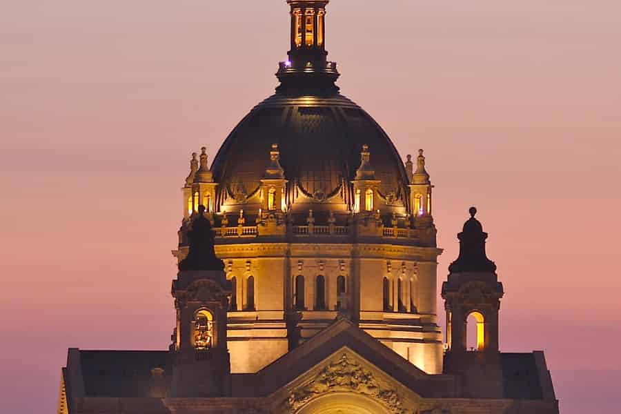 St. Paul: Offizielle mehrsprachige Tour durch die St. Paul's Cathedral. Foto: GetYourGuide St. Paul: Offizielle mehrsprachige Tour durch die St. Paul's Cathedral. Foto: GetYourGuide