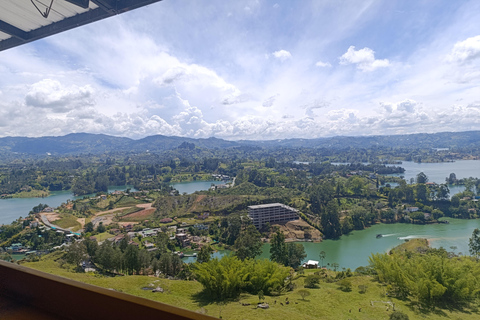 Private Guatapé & El Peñol Day Trip - English Speaking