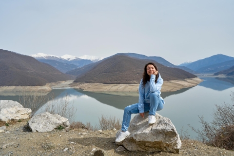 Tiflis: Ananuri - Gudauri- Kazbegi Excursión en grupo de día completo