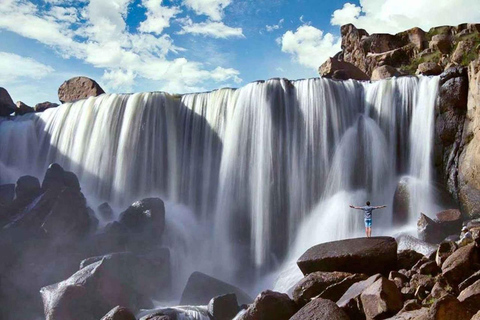 Intera giornata dedicata alle cascate di Pillones e alla foresta rocciosa