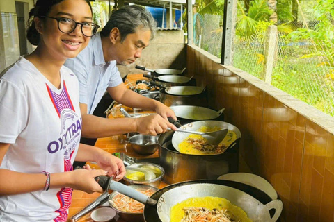 Ho Chi Minh City: Can Tho Mekong Floating Market 2-Day Tour Private Tour with 3-Star Hotel