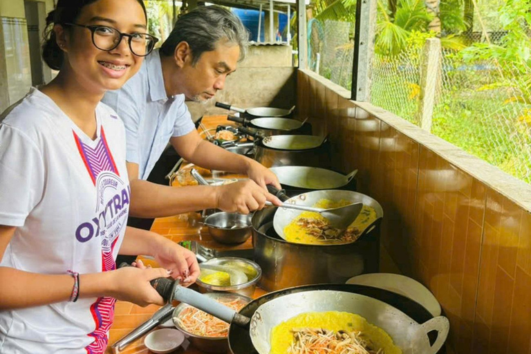 Ho Chi Minh City: Can Tho Mekong Floating Market 2-Day Tour Private Tour with 3-Star Hotel