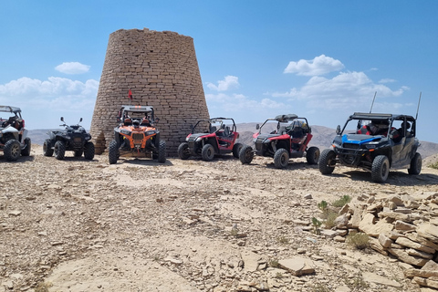 Vanuit Muscat: Epische 2-daagse UTV-overlanding in Jabal Abyad