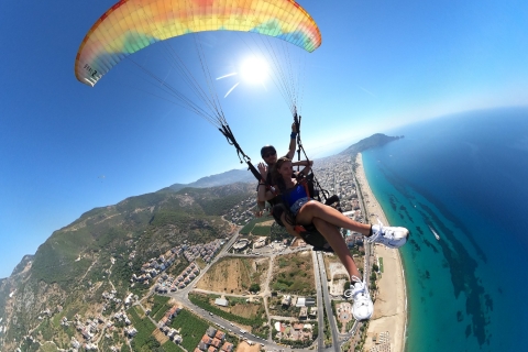 Alanya Paragliding Erlebnis mit HotelabholungGleitschirmfliegen in Alanya mit Abholung und Rücktransport