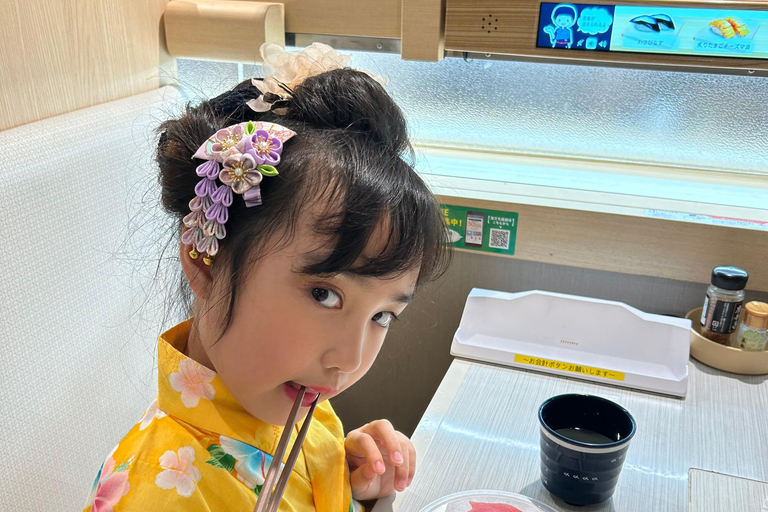 Yokohama: Japansk nagel- och hårstyling, sminkning, kimonouthyrningJapansk nagel