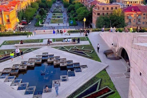 Excursion privée d&#039;une journée à Saghmosavank-Alphabet Monument &amp; Yerevan