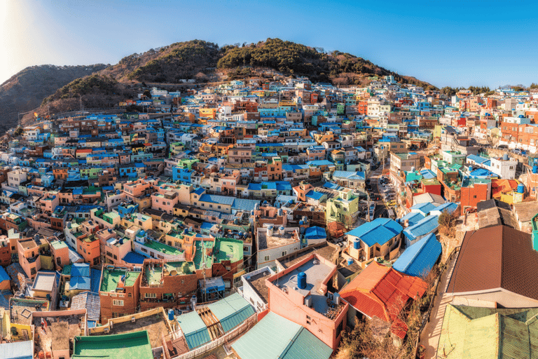 Busan: Taejongdae, crucero aéreo, pueblo y playa de GamcheonExcursión en grupo, encuentro en la estación de Seomyeon
