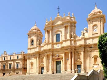 Tour privato di un giorno a Siracusa e Noto da Catania