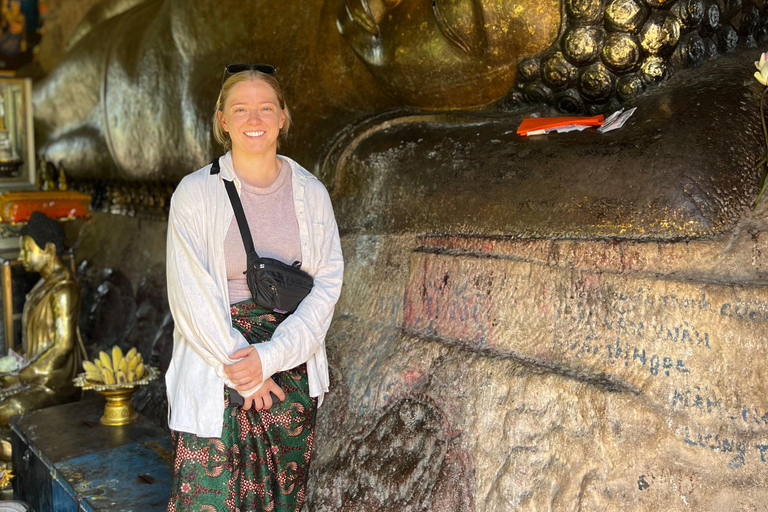 Oude stad (Phnom Kulen) en watervalOude Stad (Phnom Kulen)