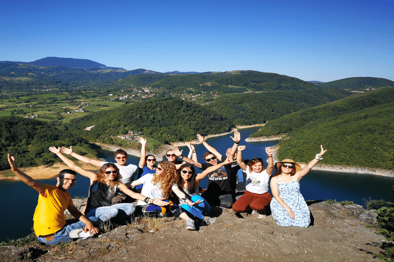 Von Belgrad aus: Valjevo, Rovni See, Gradac Fluss und Celije