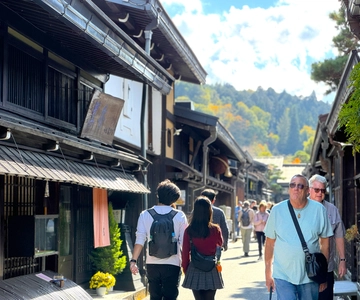 Takayama Private Custom Walking Tour